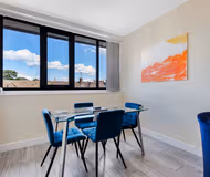 Cheam Village - Modern New 1 Bed Apartment