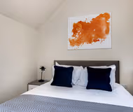 Cheam Village - Modern New 1 Bed Apartment