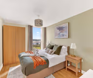 Garnet Apartment at The Vizion (Milton Keynes)