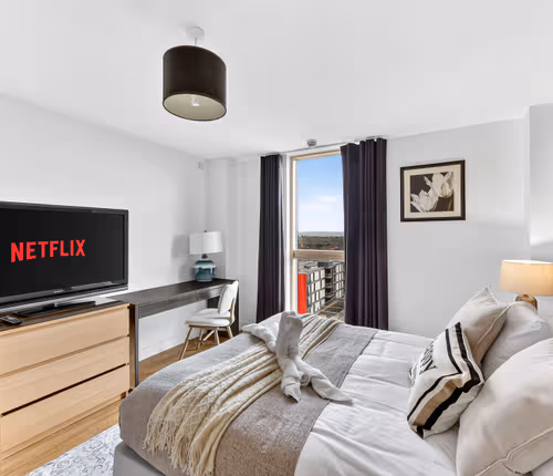 Garnet Apartment at The Vizion (Milton Keynes)