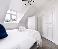 The Agincourt (Camden)