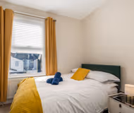4BR Family Home with 2 Baths in Leyton London