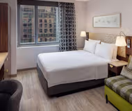 W 48th Street ApartHotel