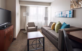Queensway Dr ApartHotel
