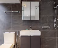 Raeburn Park Serviced Apartments, Outram Park