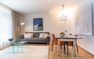 Wuhrstrasse serviced apartment