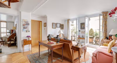 Cité Barrier Serviced Apartment