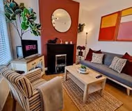 22 Melbourne Road Apartment