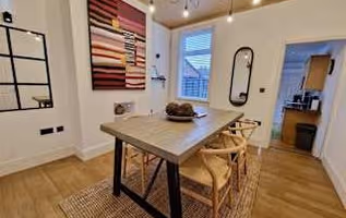 22 Melbourne Road Apartment