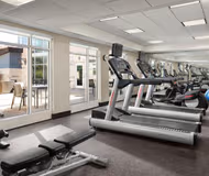 River Pl Blvd Apart Hotel