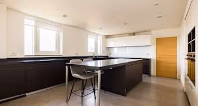Thames View, Three Bedroom Apartment
