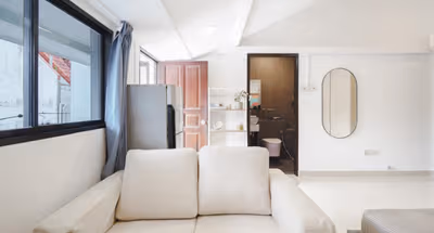 Casuarina Road Studio Apartment