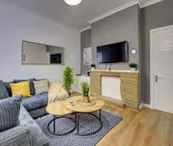 Argyll Street Apartment
