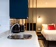 59A Thorne Apartment