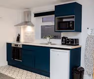 59A Thorne Apartment