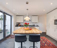 Contemporary Victorian in De Beauvoir