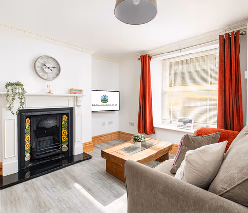 78 Coronation Road