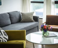 Modern & Bright Serviced Residence