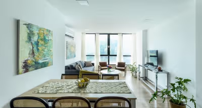 Modern & Bright Serviced Residence