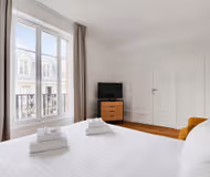 Rue du Sommerard Service Apartment