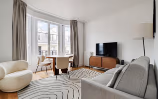 Rue du Sommerard Service Apartment