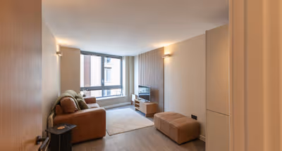 Stunning Apartment | Train Station | City Centre