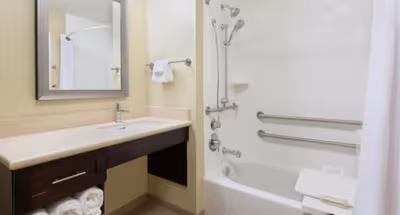 Northwest 25th St Miami Aparthotel