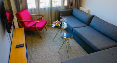 Trendy & Vibrant Residence in Kılıçali