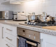 Charming 3 Bed house Family