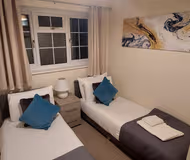 Charming 3 Bed house Family