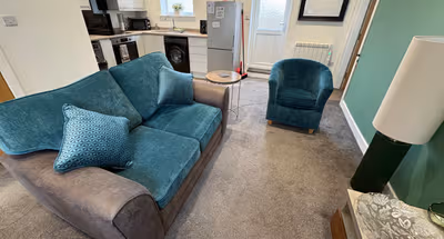 FLAT 4 KINGS ROAD