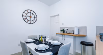 Large 4BR House|Games Room|Free Parking