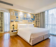 Phetchaburi Rd Serviced Apartments
