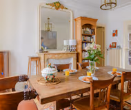 Charming Marais Hideaway – Cozy & Authentically Parisian