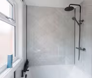 Leicester Luxe Retreat | Sleeps 8 | Garden & Workspace