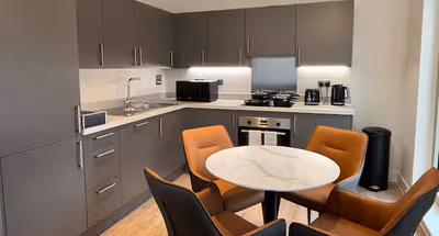 Bristol Street 1F Apt 654a