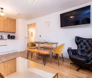 Wellington House Hull | Central & Comfortable Stay