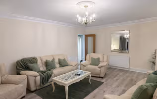 Caernarvon Close 4BR