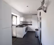 Woodside Barn 7BR