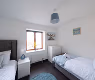 Woodside Barn 7BR