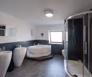 Woodside Barn 7BR