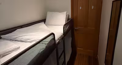 Riverside Drive 4BR