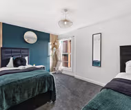 Avon Crescent 2A
