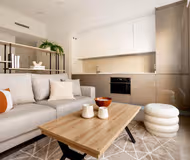 Calle de la Jacaranda Serviced Apartment