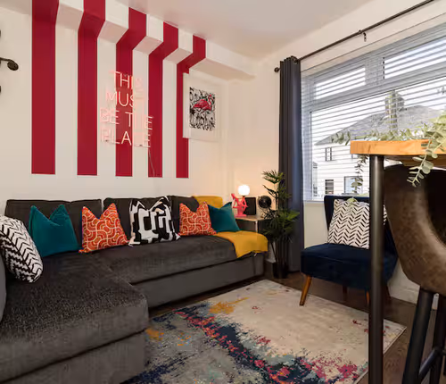 Silverstream Gardens 2BR