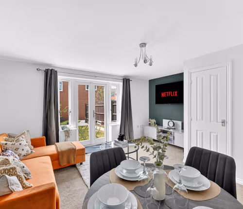 131 Warwick Avenue (Milton Keynes)