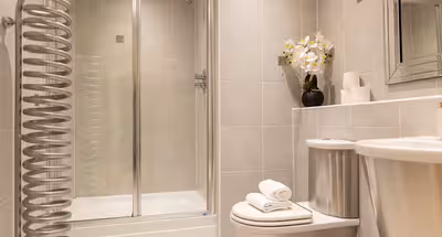 Altolusso 6F 1BR