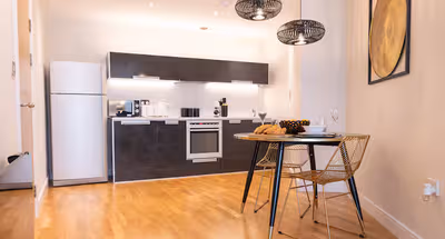 Altolusso 6F 1BR
