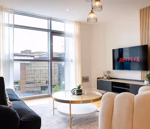 Altolusso 6F 1BR