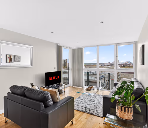12th Street Apartment (Milton Keynes)